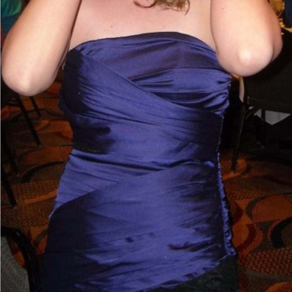 Express Purple Dress with black lace accents size 6 - Picture 9 of 10